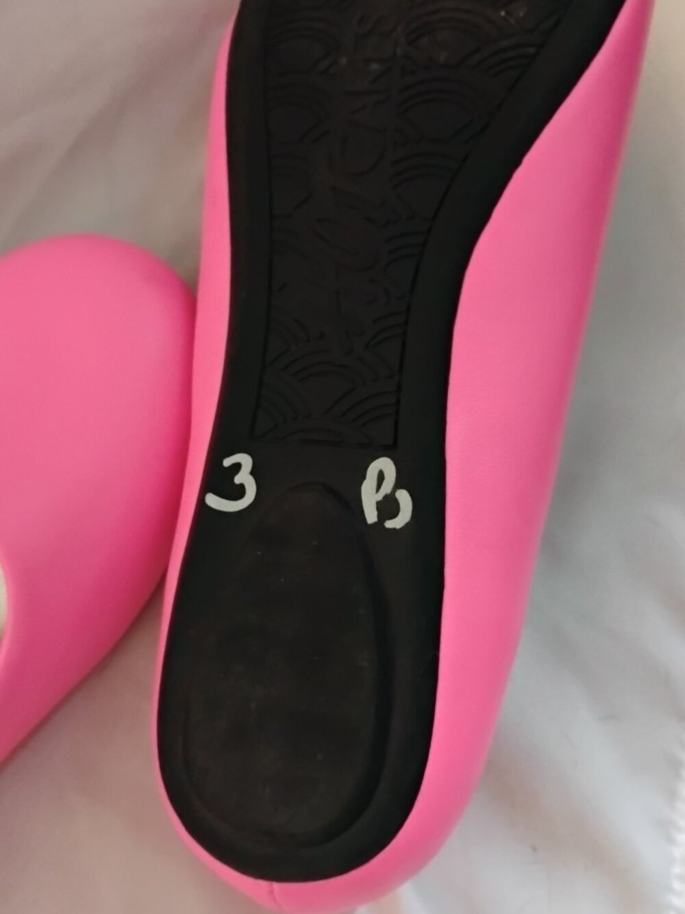 Hotcakes | Hot Pink Flats | Size 7M | Like New - Picture 15 of 15